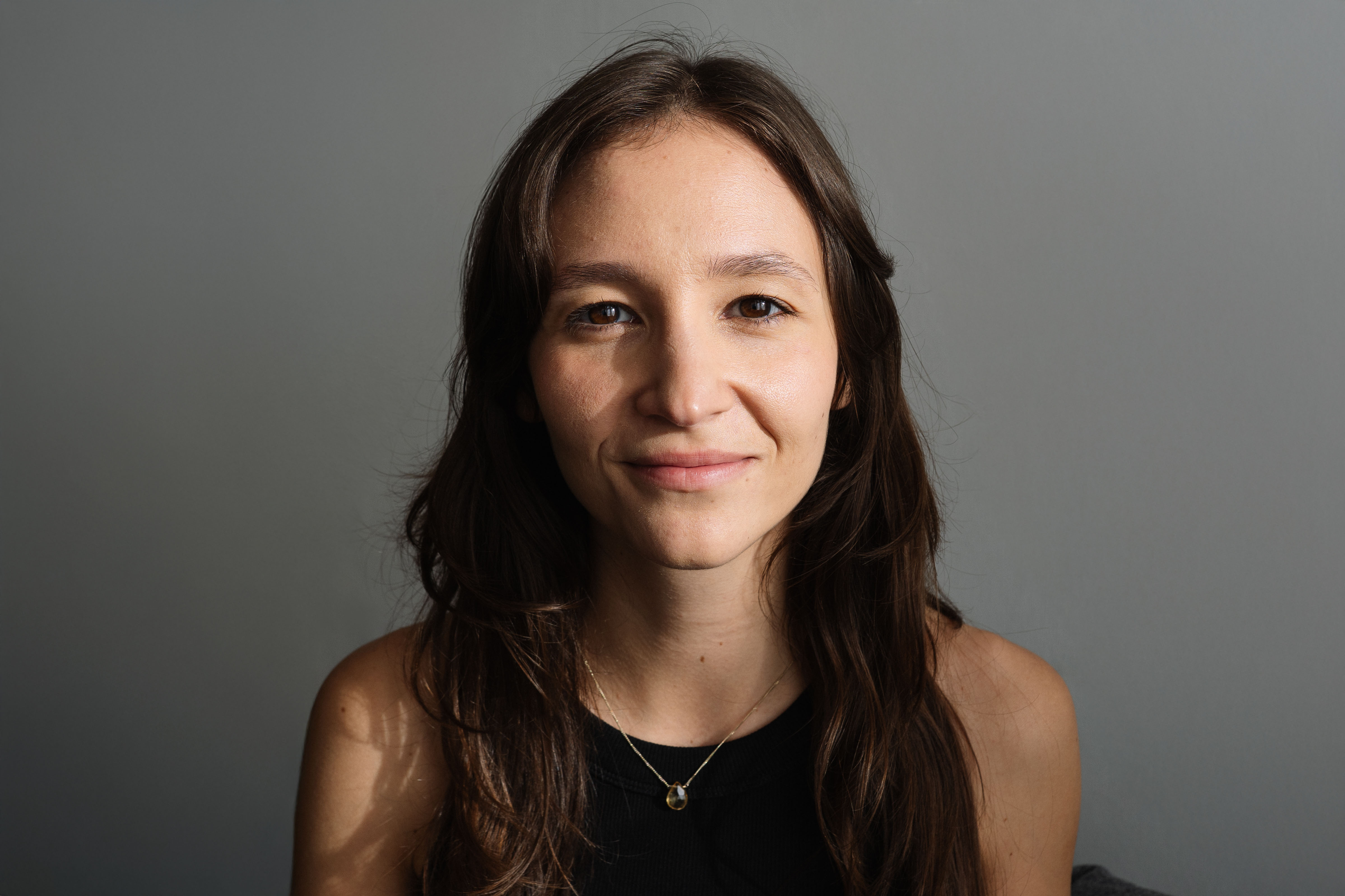 Anna Zaucher, direkt in die Kamera